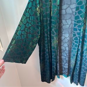 VINTAGE Alia velvet sheer kimono style textured sweater